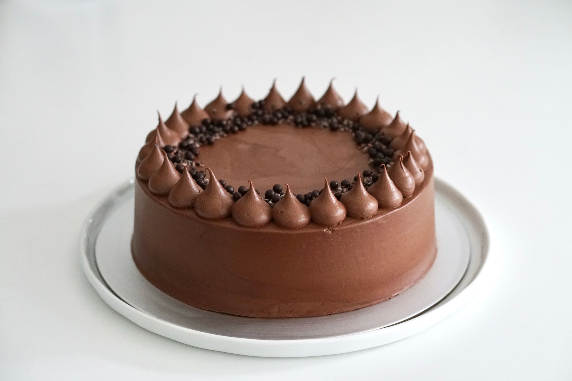 Biscoff Dark Ganache Cake – Shree Mithai
