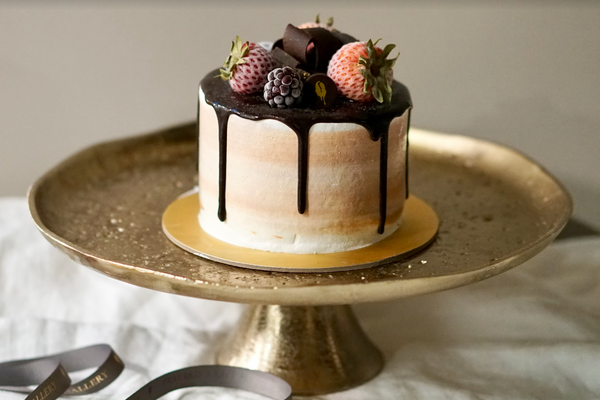 Dark Chocolate & Berries Ice Cream Cake