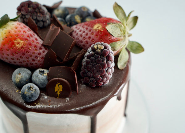 Dark Chocolate & Berries Ice Cream Cake